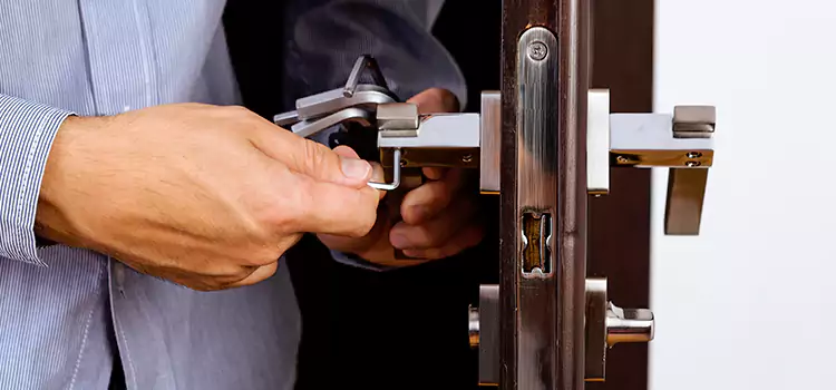 Commercial Door Lock Repair Griffith