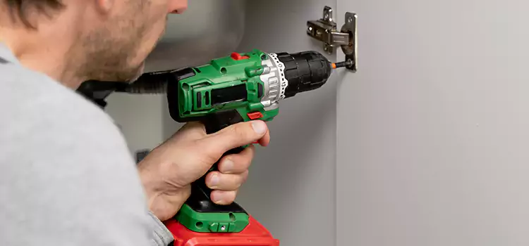 Commercial Door Hinge Repair Griffith